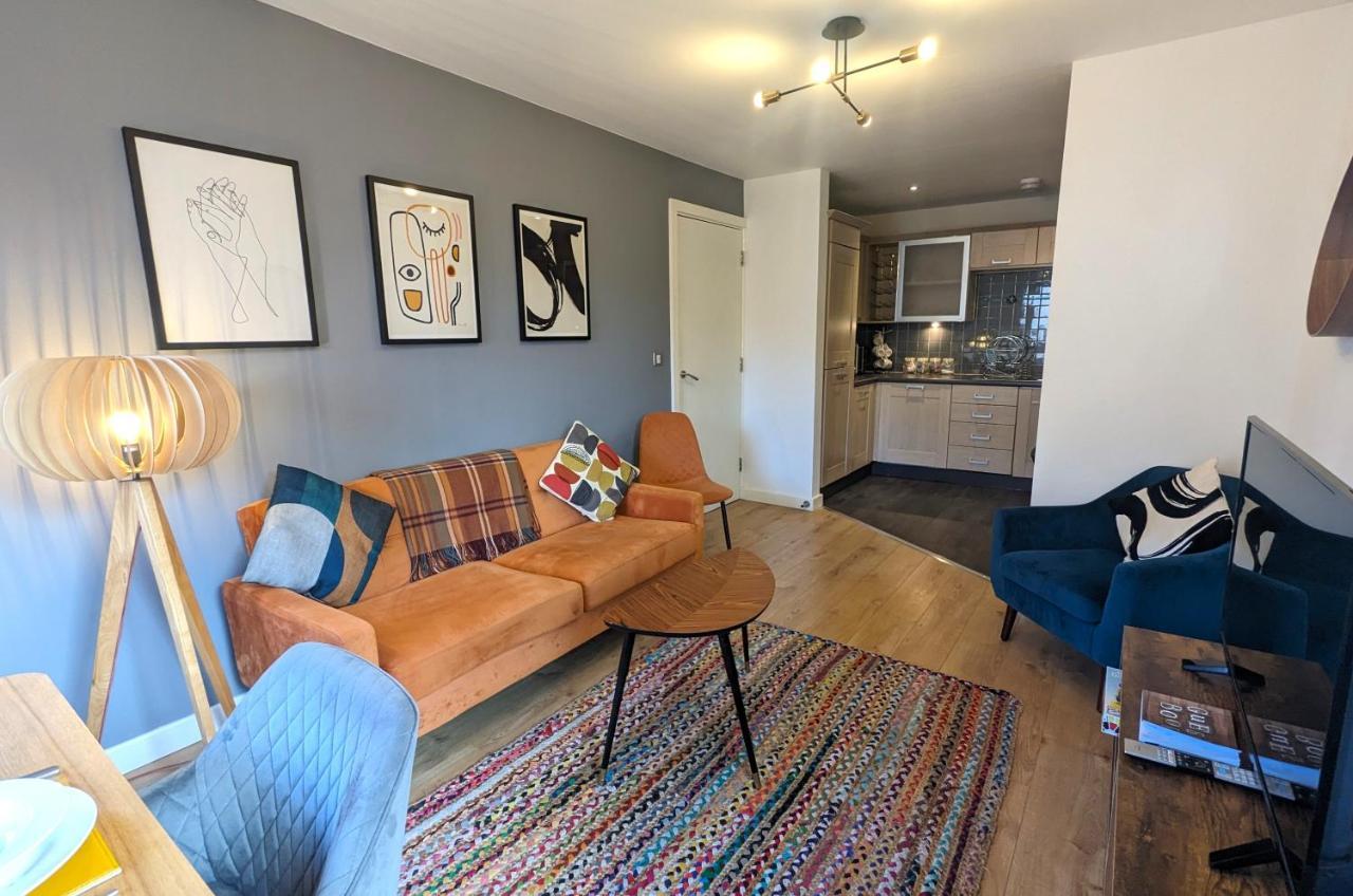 Stunning Modern Coventry City Centre Apartment Kültér fotó