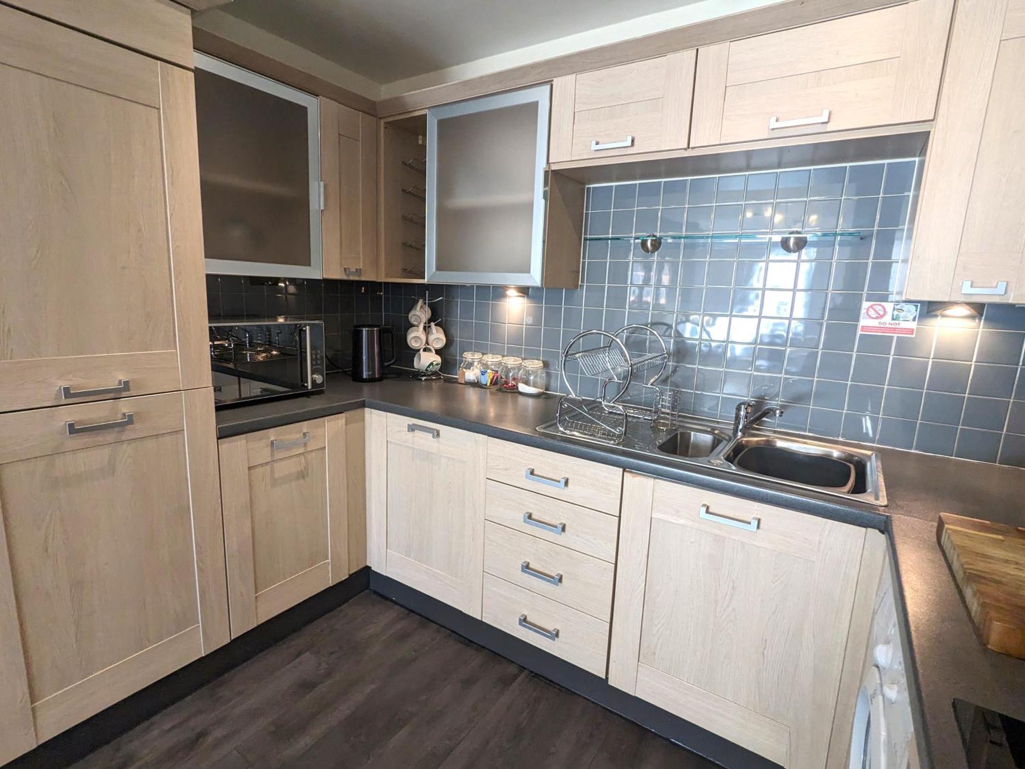 Stunning Modern Coventry City Centre Apartment Kültér fotó